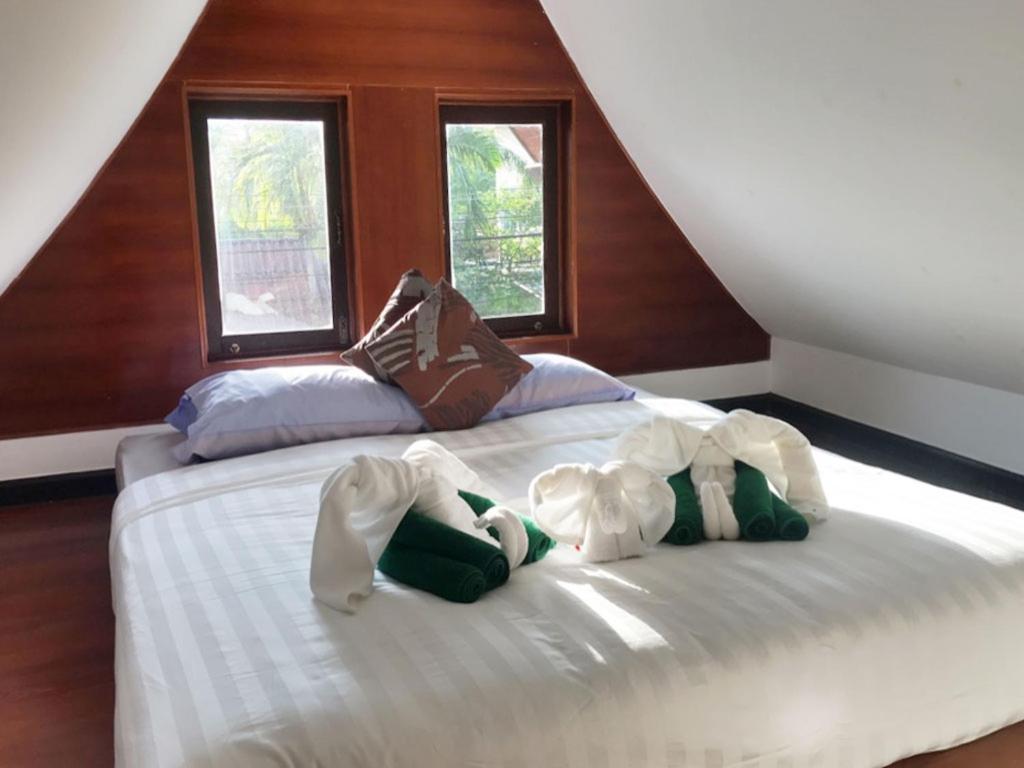 Villa Chaya Khao Lak Eksteriør bilde