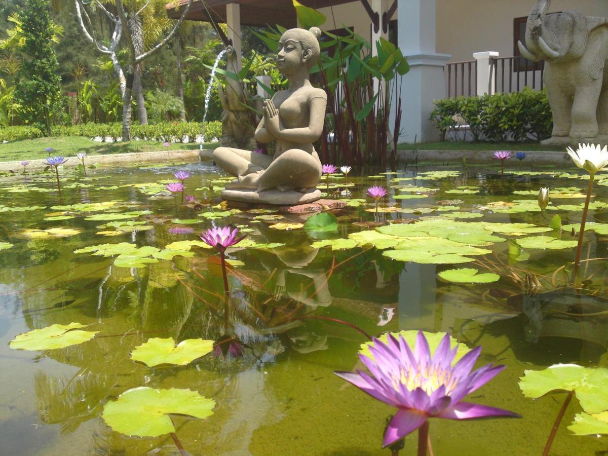 Villa Chaya Khao Lak Eksteriør bilde