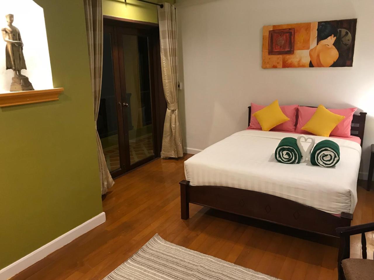 Villa Chaya Khao Lak Eksteriør bilde